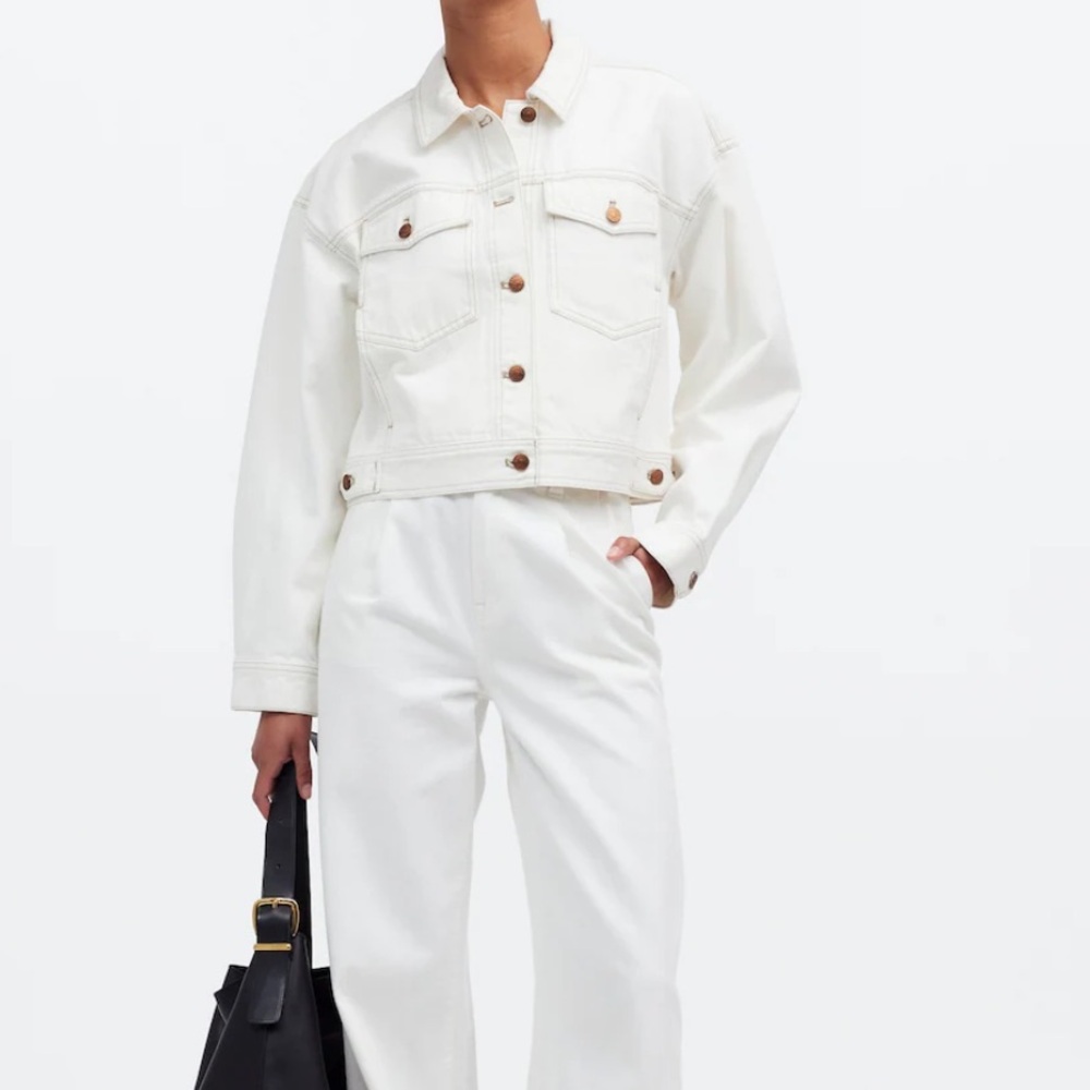 Abercrombie white cropped denim jacket, size S